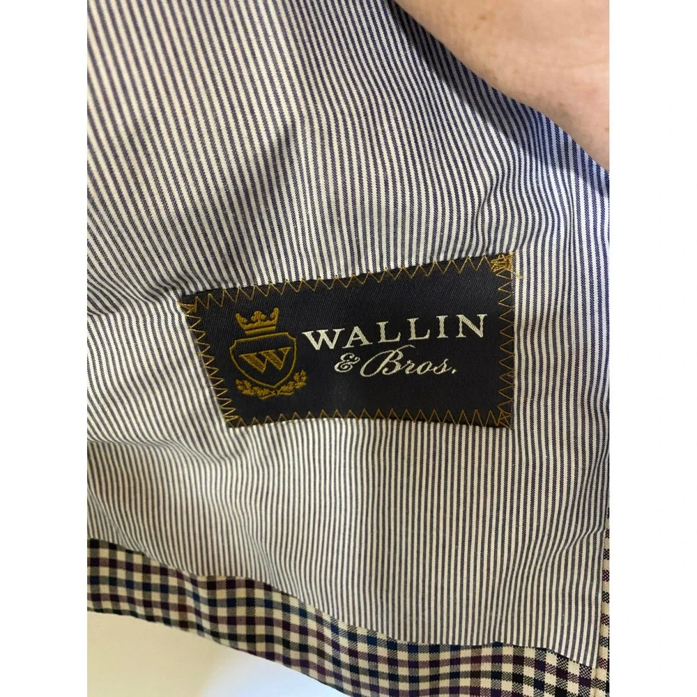 Wallin & Bros. fabric shell